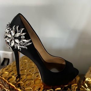 Black heels -worn once